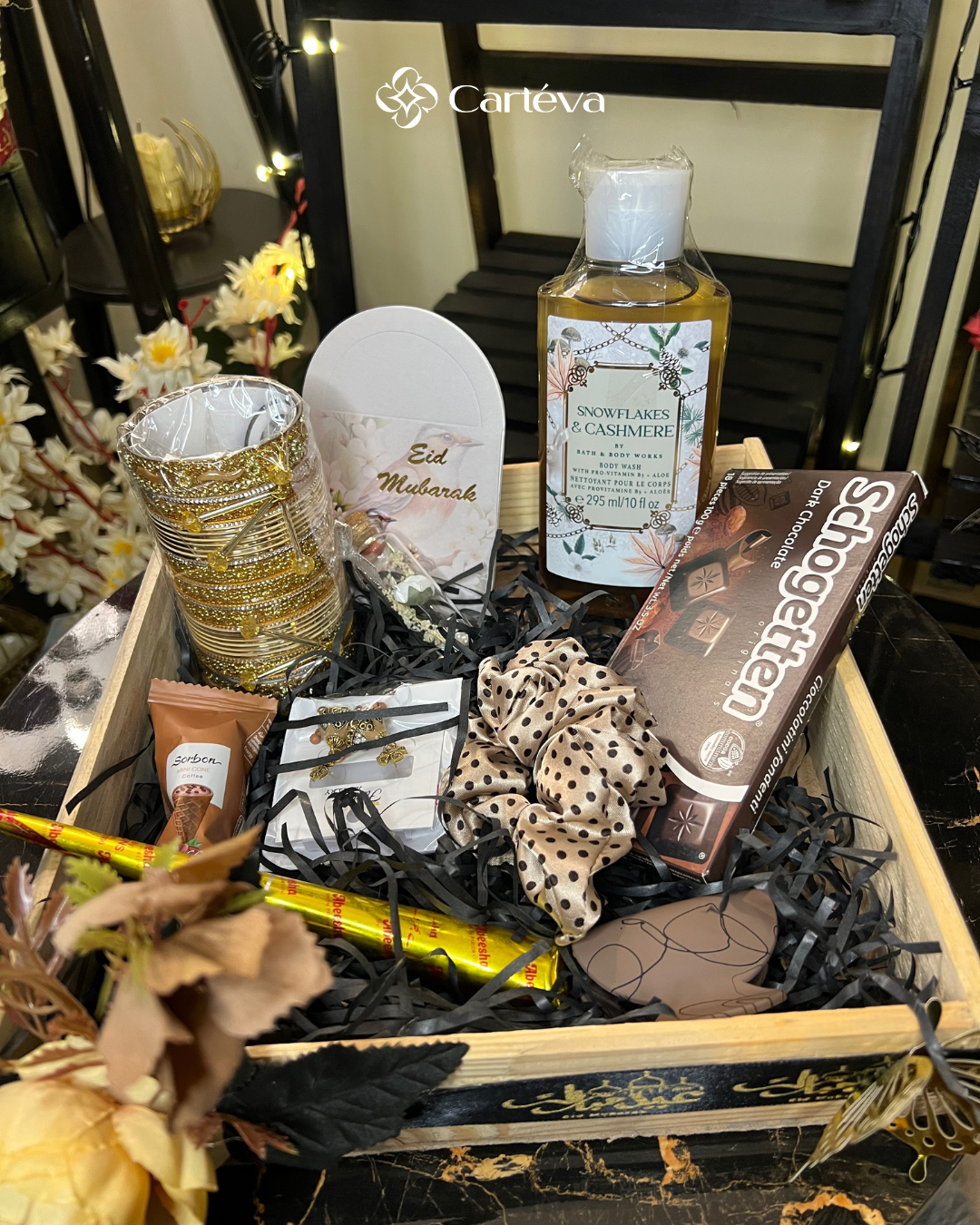 Eid Snowflakes & Cashmere Gift Basket